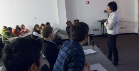 Linda Weintraub Talking to UConnStamford Students